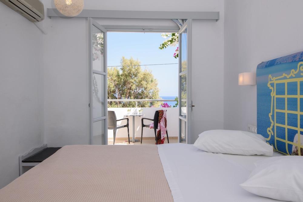 Rk Beach Hotel Kamári Esterno foto