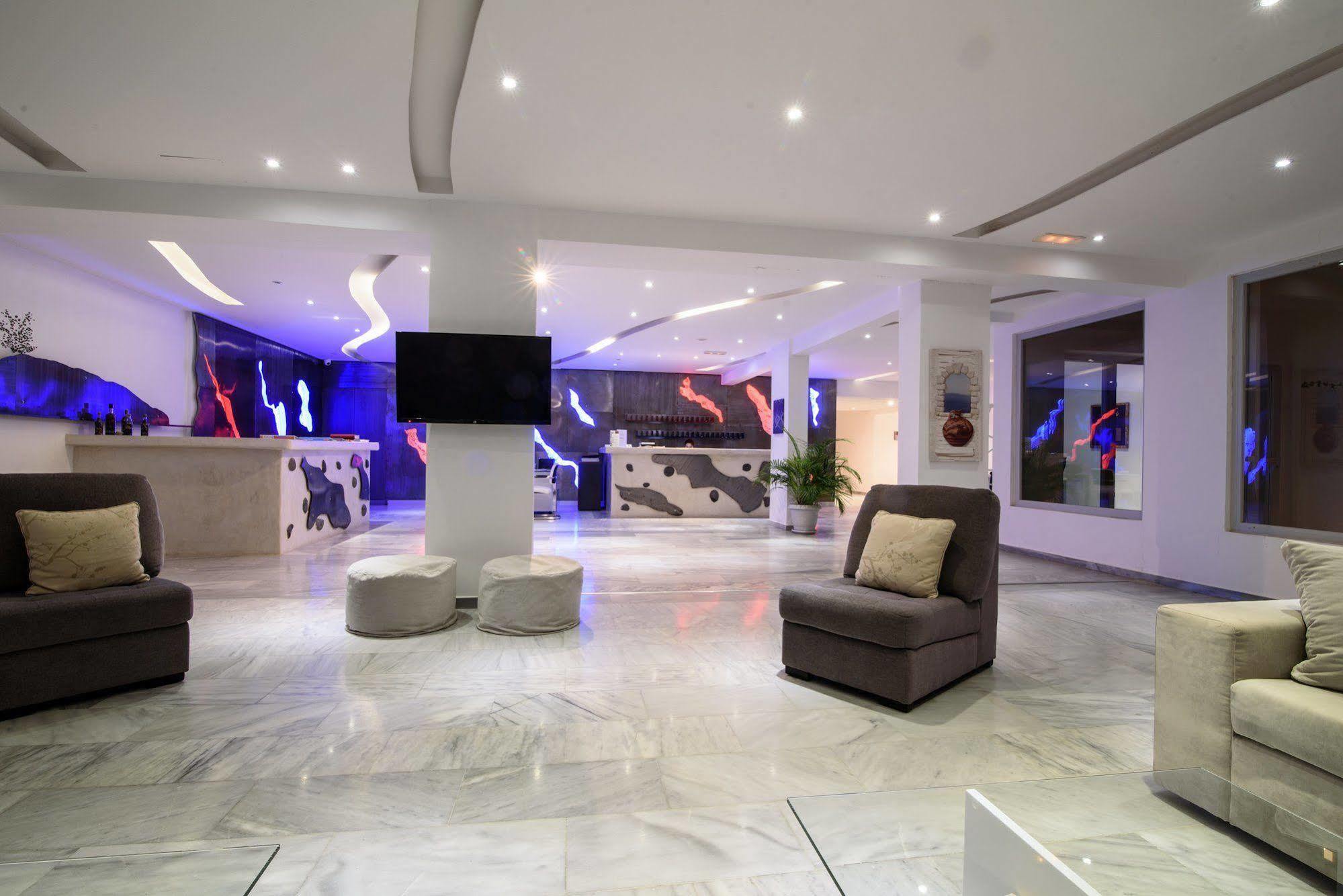 Rk Beach Hotel Kamári Esterno foto