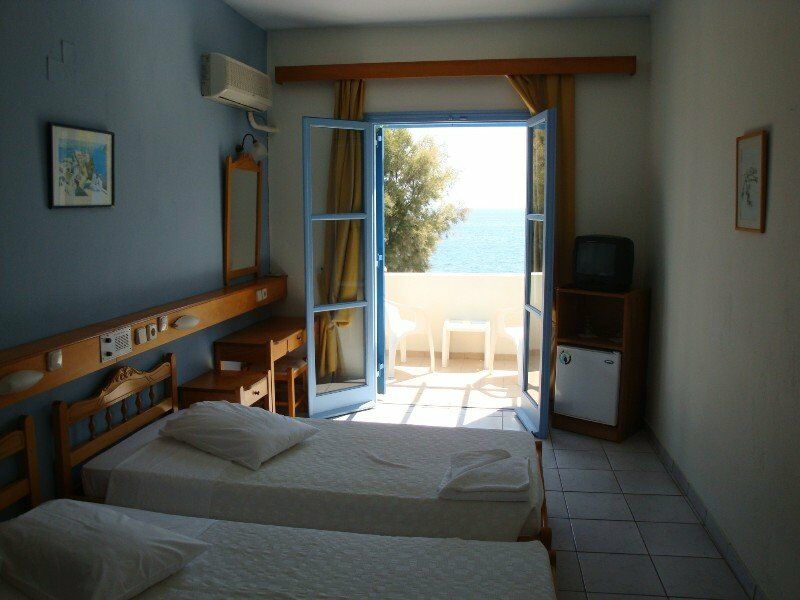Rk Beach Hotel Kamári Esterno foto