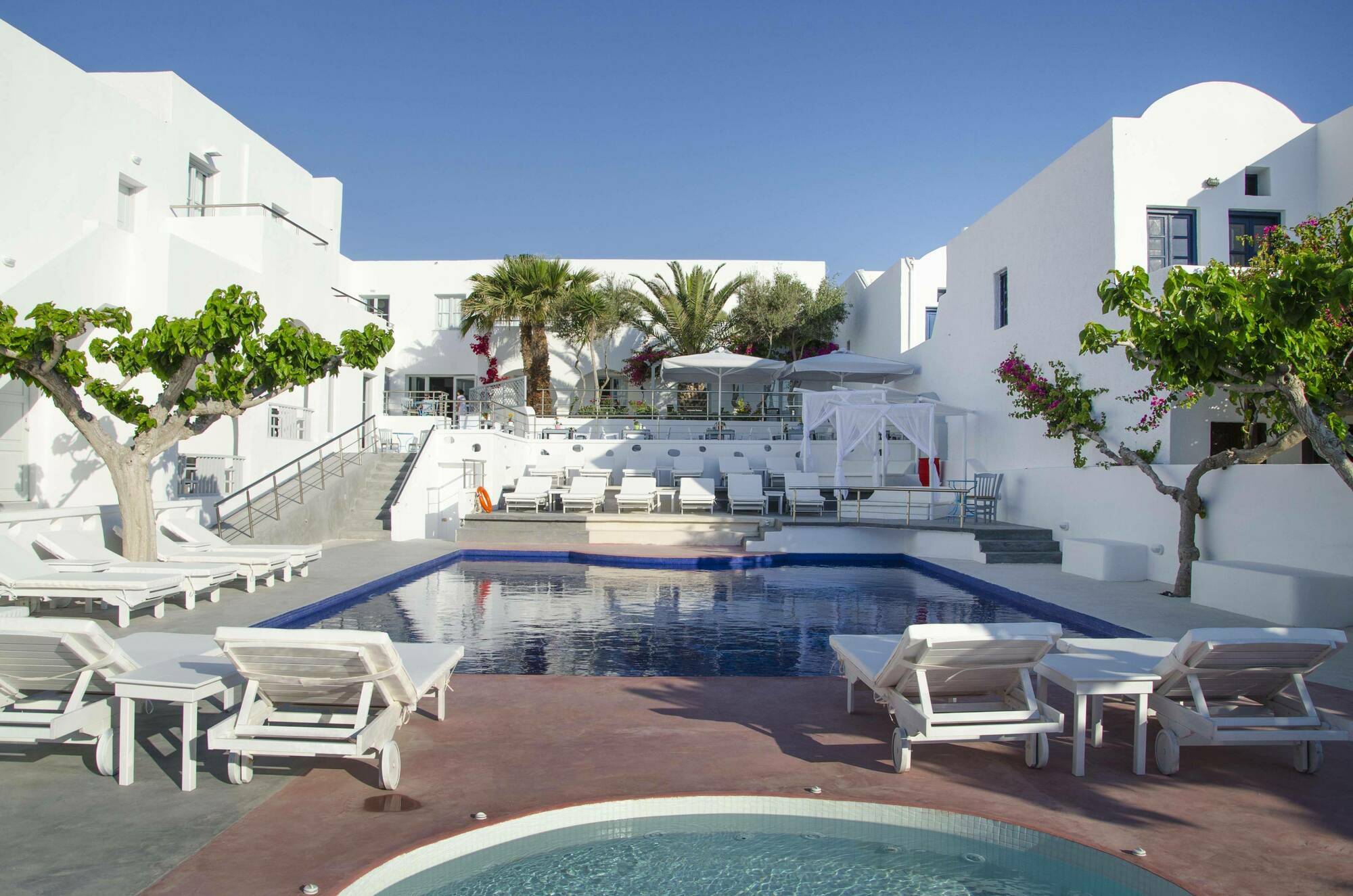 Rk Beach Hotel Kamári Servizi foto